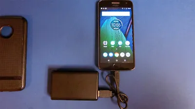 Motorola MOTO G5 Plus - 32GB - Lunar Grey (Unlocked) Smartphone • $45