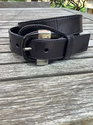 $80 • Buy Yves Saint Laurent Italy Black Leather S/M  Belt