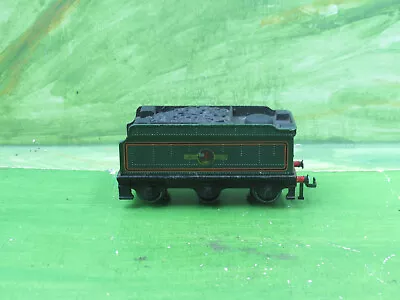 Hornby Dublo 3 Rail Castle Class BR Late Loco Tender With Pick-up Plungers • £37.99