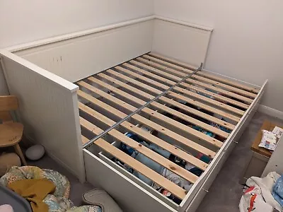 IKEA Hemnes Slide-out Single / King Day-bed With 3 Drawers White • £50