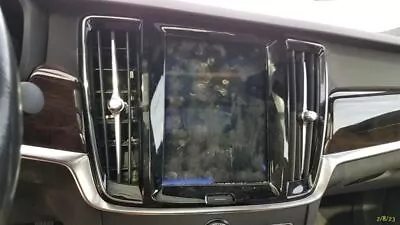 Info-GPS-TV Screen Display Screen Dash Mounted Fits 16-18 VOLVO XC90 2637079 • $345