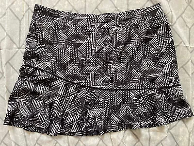 MADE FOR LIFE Skort Sz XL Stretch Golf Tennis Asymmetrical Ruffle Geometric NWOT • $19.95