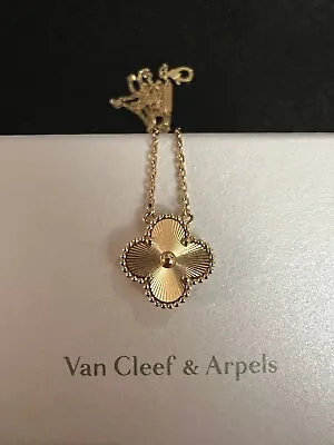 AUTHENTIC Van Cleef & Arpels Vintage Alhambra Pendant 18k Yellow Gold Guilloche • $3800