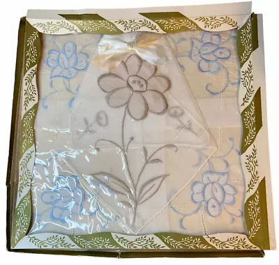 Vintage Ladies' Handkerchiefs Embroidered Cotton Set Of 5 NEW IN BOX • $19.98