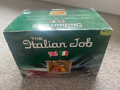 £30 • Buy CORGI DIECAST ITALIAN JOB DIORAMA WITH 1:36 SCALE MINI   Never Unpacked