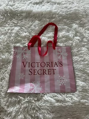 VICTORIA SECRET Gift Bag • $14.99