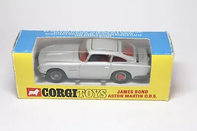 Corgi Toys No. 270 James Bond 007 Aston Martin DB5 • £124.99