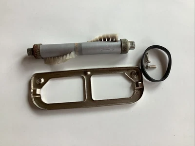 $14.95 • Buy Royal Dirt Devil Hand Vacuum Model 103 Roller Brush & Guard OEM Replament Parts
