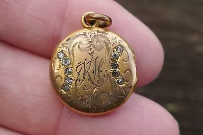 Antique Gold Filled Engraved Locket With Original Photo • $39.95