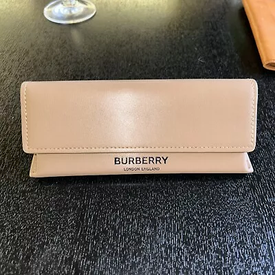 Burberry Camel Brown Soft Leather Eyeglass/Sunglass Magnetic Close Case • $15.99