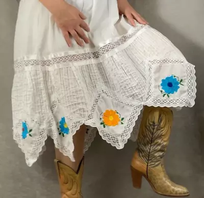 Upcycled Vintage Mexican Embroidered Floral Handmade Skirt Medium Womens • $128.48