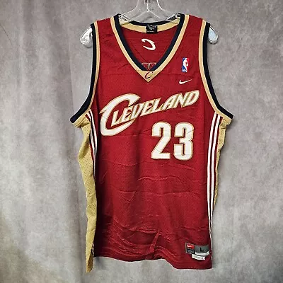 Vintage Nike NBA Cleveland Cavaliers LeBron James 23 Rookie Jersey Mens L Sewn • $44.99