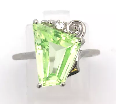 Vintage 14K White Gold Trapezoid Green Citrine White Amethyst Modernist Ring • $425