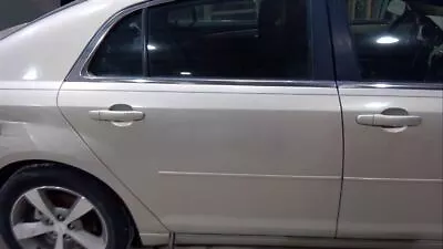 Passenger Rear Side Door With Center Moulding Package Fits 08-12 MALIBU 3122487 • $695