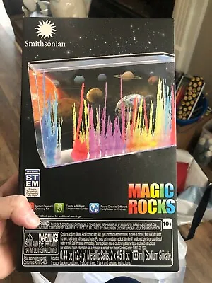 SMITHSONIAN MAGIC ROCKS Instant Crystal Growing Kit (Earth Science/STEM) New • $11