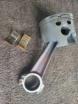 (2005) Mercury 150hp  Outboard Starboard Piston (785-854687) & Rod (644-818141)  • $49.99