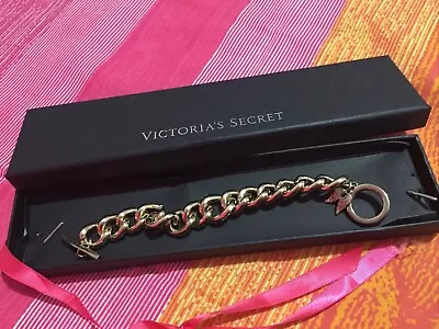 VICTORIA SECRET Gold Tone Toggle Bracelet Angel Wing Charm Rhinestonenew In Box • $14.90