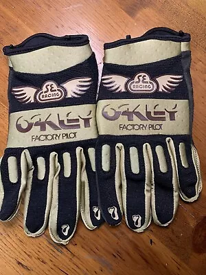 RARE🔥 Oakley X SE Bikes Racing Factory Pilot Gloves Limited Edition Medium Mens • $45