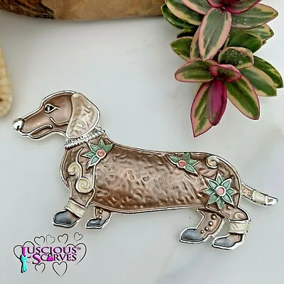 £8.70 • Buy Magnetic Brooch Scarf Pin Clip,  Light Brown Dachshund Sausage Dog Design
