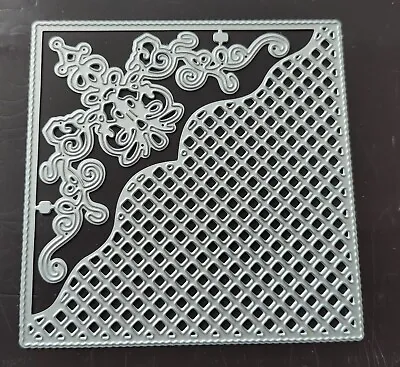 Square Lattice Panel Die With Decorative Corner - 2 Dies • £3.99