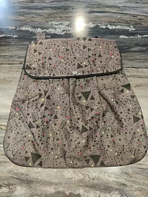 YakPak Brown Geometric Print Tote Bag  Lined Snap Zipper Pocket Water Resistant • $12.57