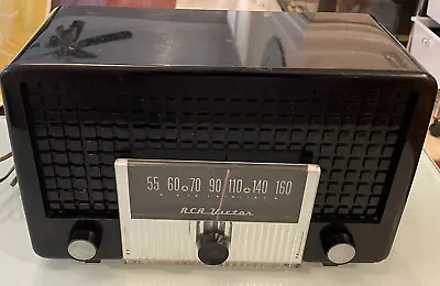 RCA Victor Model 5-X-560 AM Tube Radio Vintage Powers On Gets Bad Reception • $59.99