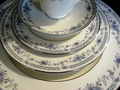 Minton Bellemeade 5 Piece Place Setting (s) • $39.95