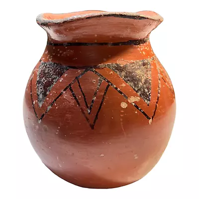 Vintage Native American Maricopa Pottery Vase Ruffled Edge Red Clay Tribal Art • $125