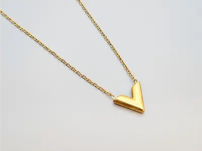 18k Gold Plated Stainless Steel V Shape Pendant Necklace • $14.59