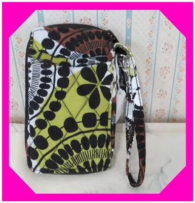 VERA BRADLEY ALL IN ONE WRISTLET Phone Case Cocoa Moss WALLET Nwotag  75% • $9.50