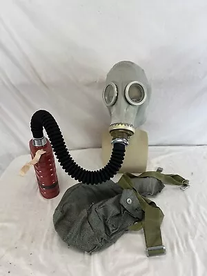 Vintage Russian GP-5 Gas Mask Chernobyl Style With Filter 1980 Date Size 3 Med • $47