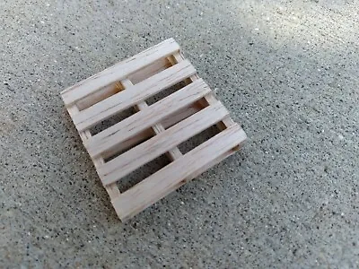 Wood Pallets - 1/24 1/25 G Scale 4' L X 4' W (2 X2 ) - Lot Of 2 - 2 Sided Lift • $4.95