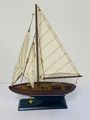 £23.99 • Buy 37cm Display Sail Boat Wood With Fabric Sails Yacht On Plinth 7629