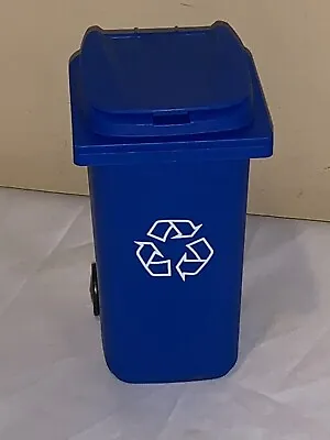 Made In Usa Mini Bin Desktop Garbage Truck Can Waste Management Pen Holder Blue • $19.99