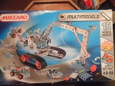 Meccano Multimodels 15 • £12.50