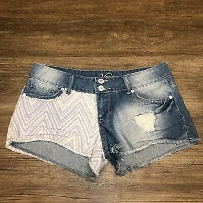 Vanity Dakota Patchwork Distressed Denim Jeans Shorts 27 Pockets Chevron Jorts • $15