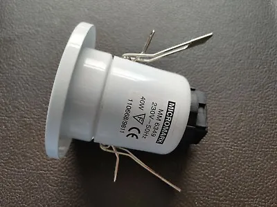 White Micromark MM6349 40W R50 230V Downlighters - NEW • £5.99