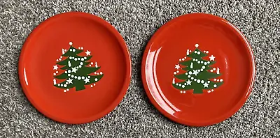 Waechtersbach Germany Red Christmas Tree 10  Dinner Plates Set Of 2 VINTAGE • $59.99