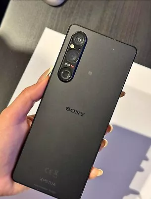Sony Xperia 1 V - 256 GB - Black (Unlocked) (Dual SIM) • $500