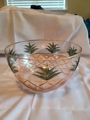 HANDCRAFTED CRYSTAL BOWL Pineapple Pattern 22K GOLD TRIM Salad Fruit ROMANIA 11  • $38