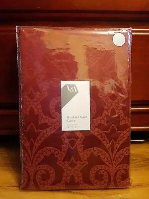 V&A Jacquard Dark Red Double Duvet Cover • £39.99