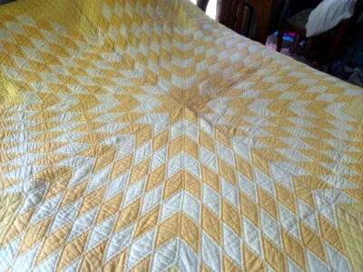 $285 • Buy Vintage 1930s Hand Stitched LONE STAR QUILT Yellow White Orange 87  X 84 