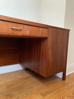 Mid Century Modern Desk (in Great Condition!) • $700