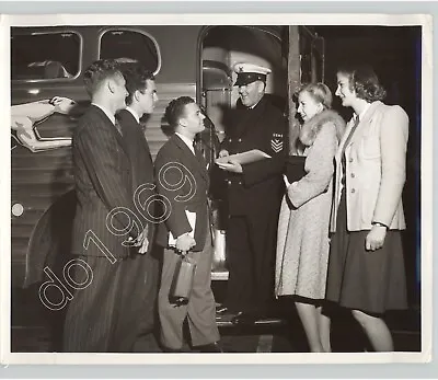 Trainees Leaving SF For US MARITIME COMMISSION School. 1941 Press Photo WWII US • $40