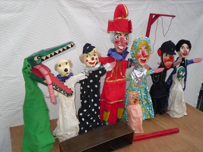 £250 • Buy Hand Made Profesional Lightweight Vintage Punch And Judy Puppets Set Full Size