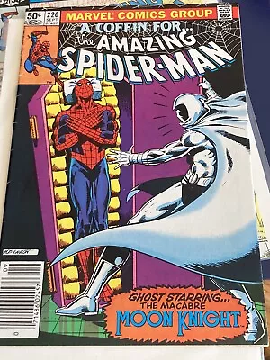 Amazing Spiderman 220 Moon Knight • $4