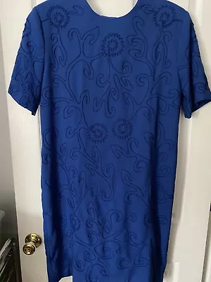 VINTAGE ARCHITECT Royal Blue Sheath Dress  Embroidered Floral Pattern Size 14 • $15.99