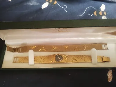 Ladies Gold Watch And Bracelet Set • £10