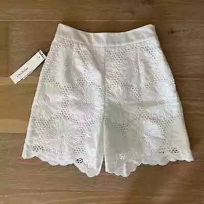 N/nicholas White Sunflower Lace Shorts Sz 2 NWT • $39.99