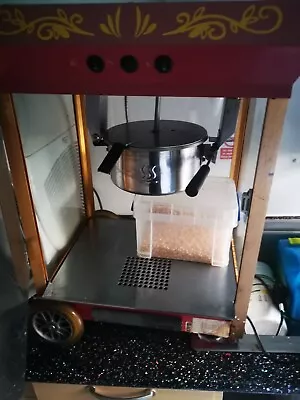 £100 • Buy Vintage Retro Looking Commercial Popcorn Machine With Light Table Top